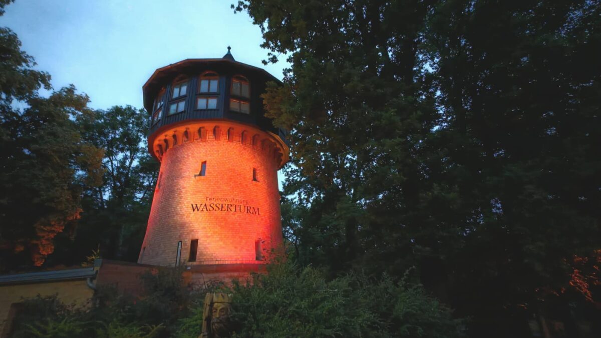 Alter Wasserturm Thale_nacht